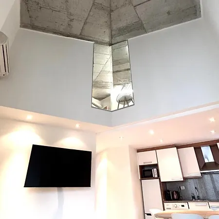 Duplex Atico Familiar By Prestigi *